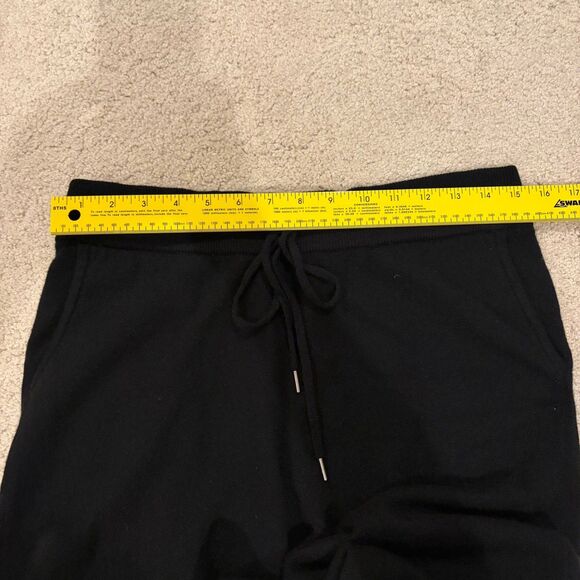 New Quince Women’s Black Mongolian Cashmere Sweatpants Joggers Size Medium - Picture 5 of 10